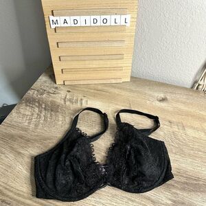 Victoria’s Secret Women’s 32DD Very Sexy Unlined Plunge Bra
